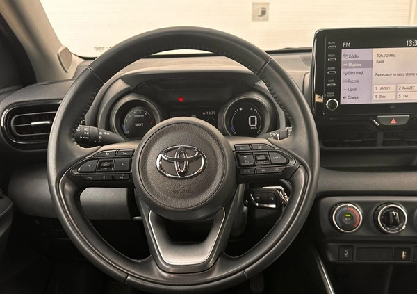Toyota Yaris cena 78900 przebieg: 22200, rok produkcji 2022 z Biecz małe 254